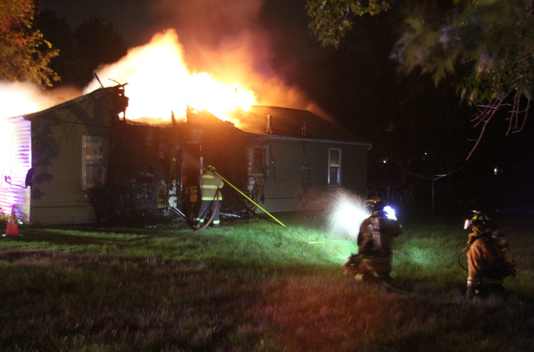 060618jr-evansdale-fire-2